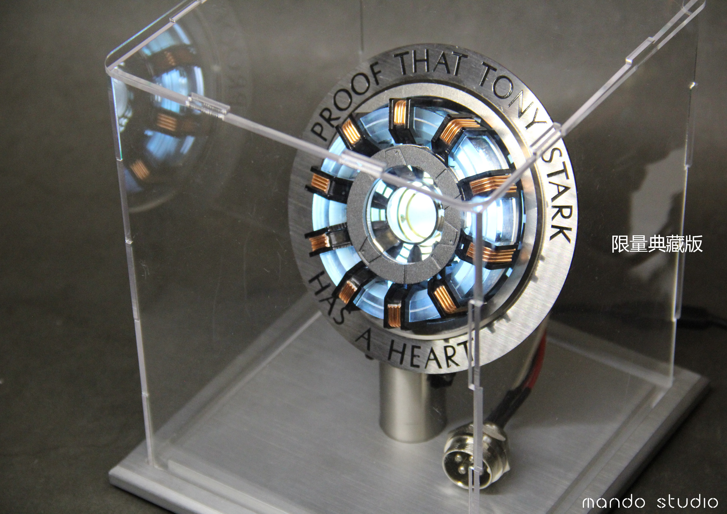 正品mando钢铁侠反应堆方舟合金模型心脏炉胸灯diy手办玩具圣诞节