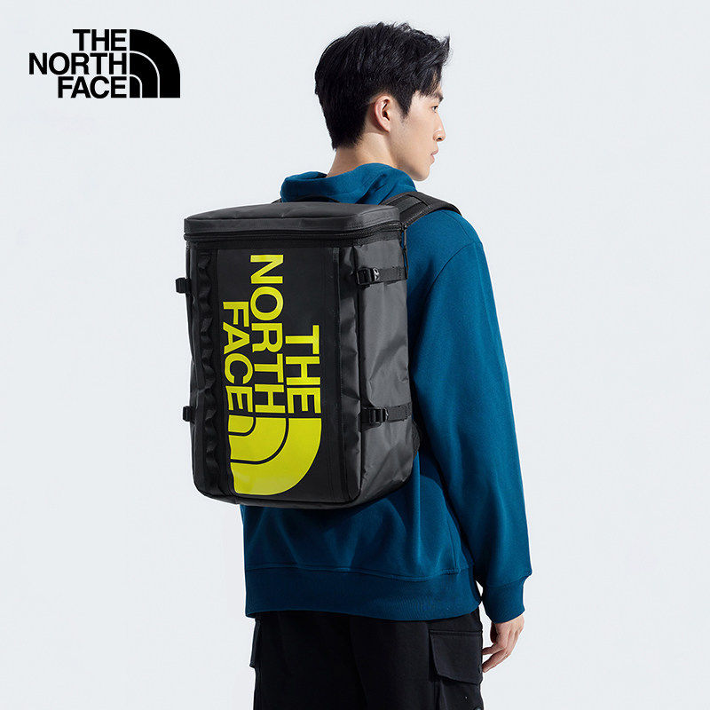 TheNorthFace北面双肩背包男女户外轻便背负30升大容量旅行包3KVR