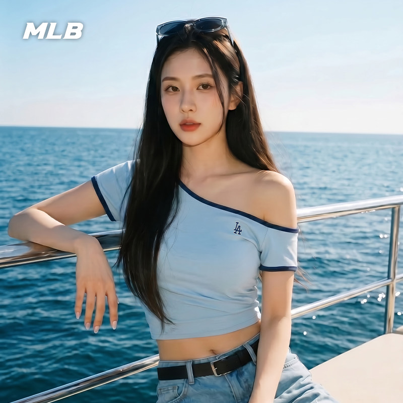 MLB女LA刺绣斜肩短款运动T恤图片
