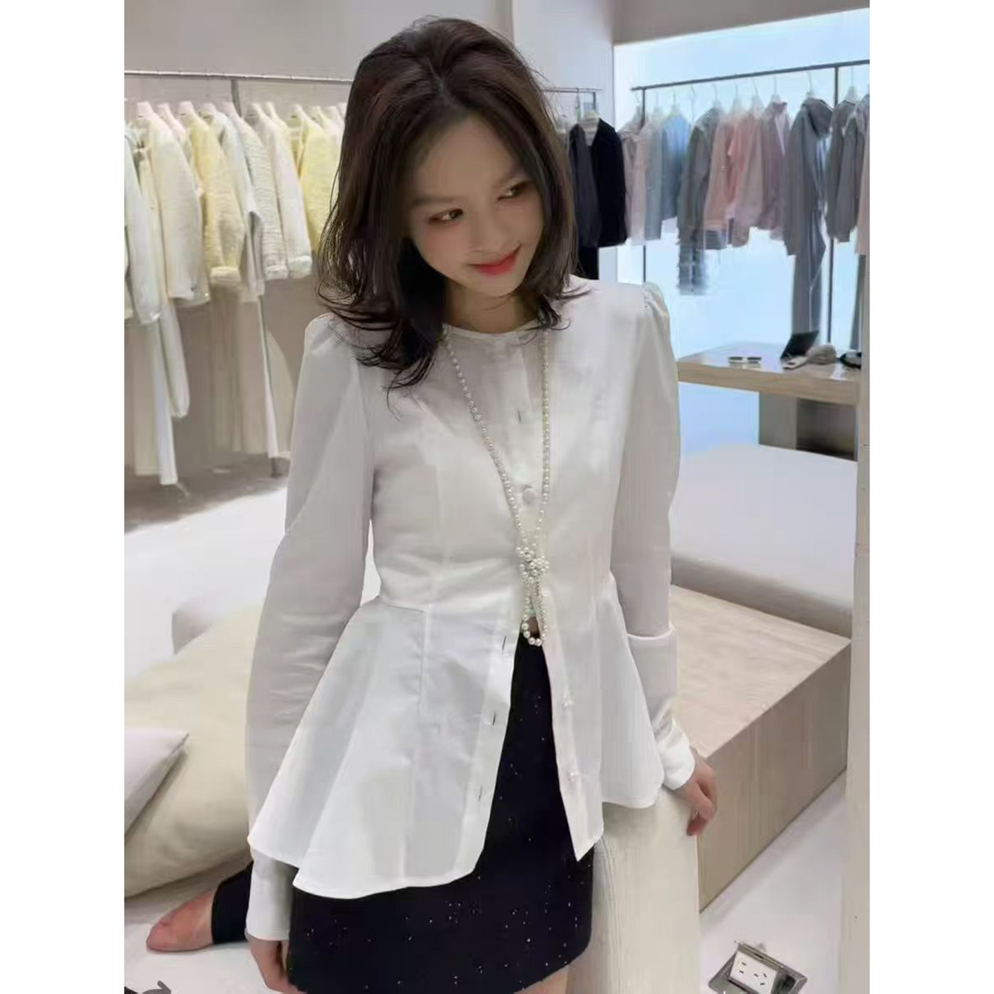 法式御姐风高级感圆领收腰衬衫女2026春款优雅显瘦立体装饰上衣潮,女装/女士精品,衬衫,淘宝优惠券,粉丝福利购,淘宝优惠卷