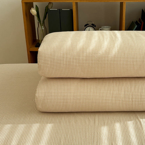 唐朝一只鱼水洗棉迷你浅咖格被套