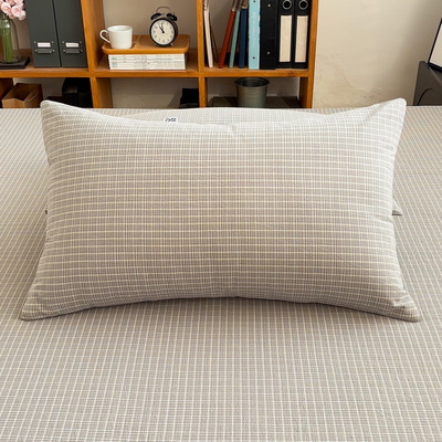 唐朝一只鱼水洗棉晚晴兰枕套