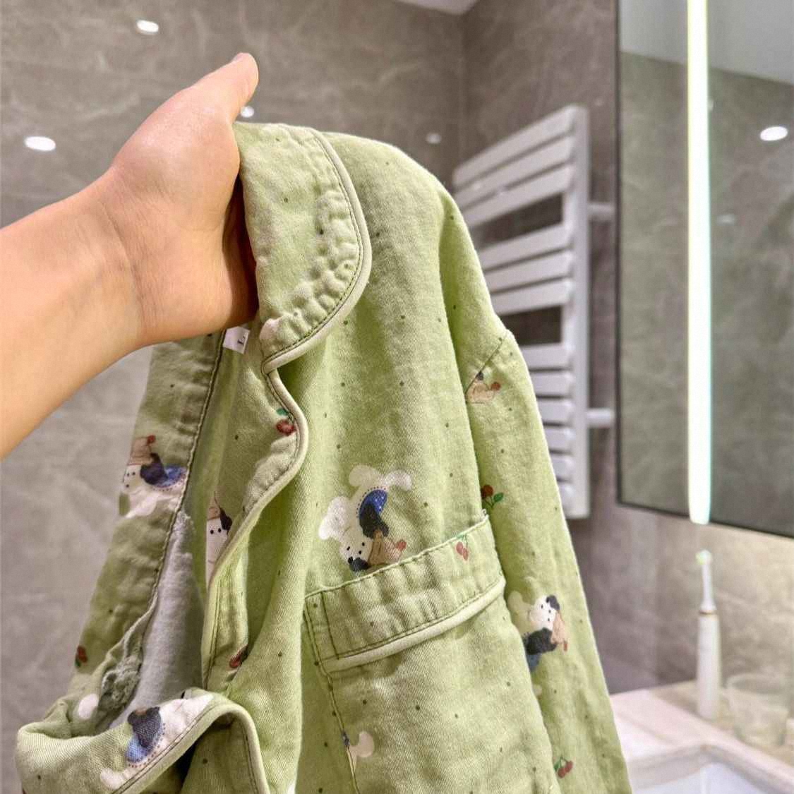 唐朝一只鱼双层纱奶酪狗家居服套