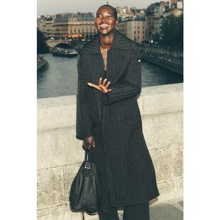 代购ALO YOGA女士长款外套保暖防风易搭配日常穿着黑色轻盈填充