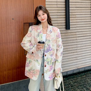法式浪漫设计感短外套女2025早春新款花朵油画印花宽松减龄西装图片