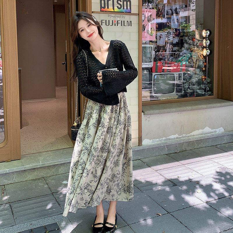 【连衣裙】2025韩系二件套温柔显瘦连衣裙针织小外套百搭,女装连衣裙,浙宝199