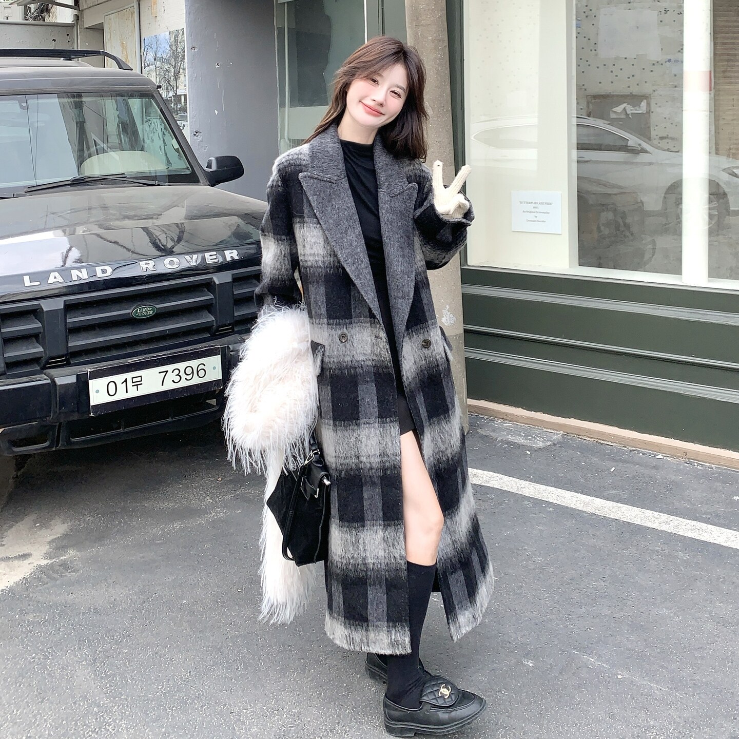 199-W07-双面呢P275-控398【好款现货】长款过膝黑白大格子热卖,女装毛呢外套,浙宝199