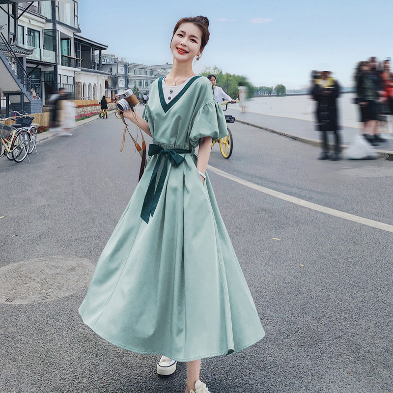 泡泡袖绿色连衣裙夏季女2025新款高级感别致惊艳绝美v领显瘦长裙,女装连衣裙,浙宝199