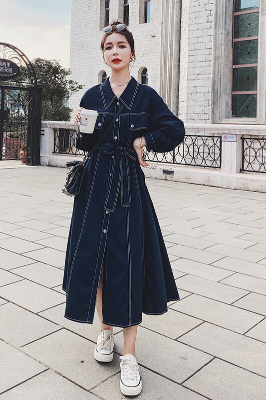 中长款蓝色裙子女秋季新款法式收腰显瘦长裙气质女神范绑带连衣裙,女装风衣,浙宝199