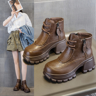 时尚棕色2025冬季新款小个子马丁