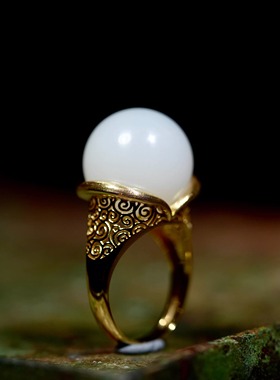 新疆和田白玉戒指18K金镶嵌15.5mm圆珠老料无结构女款指环