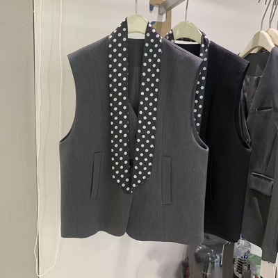 配波点丝巾V领休闲西装马甲