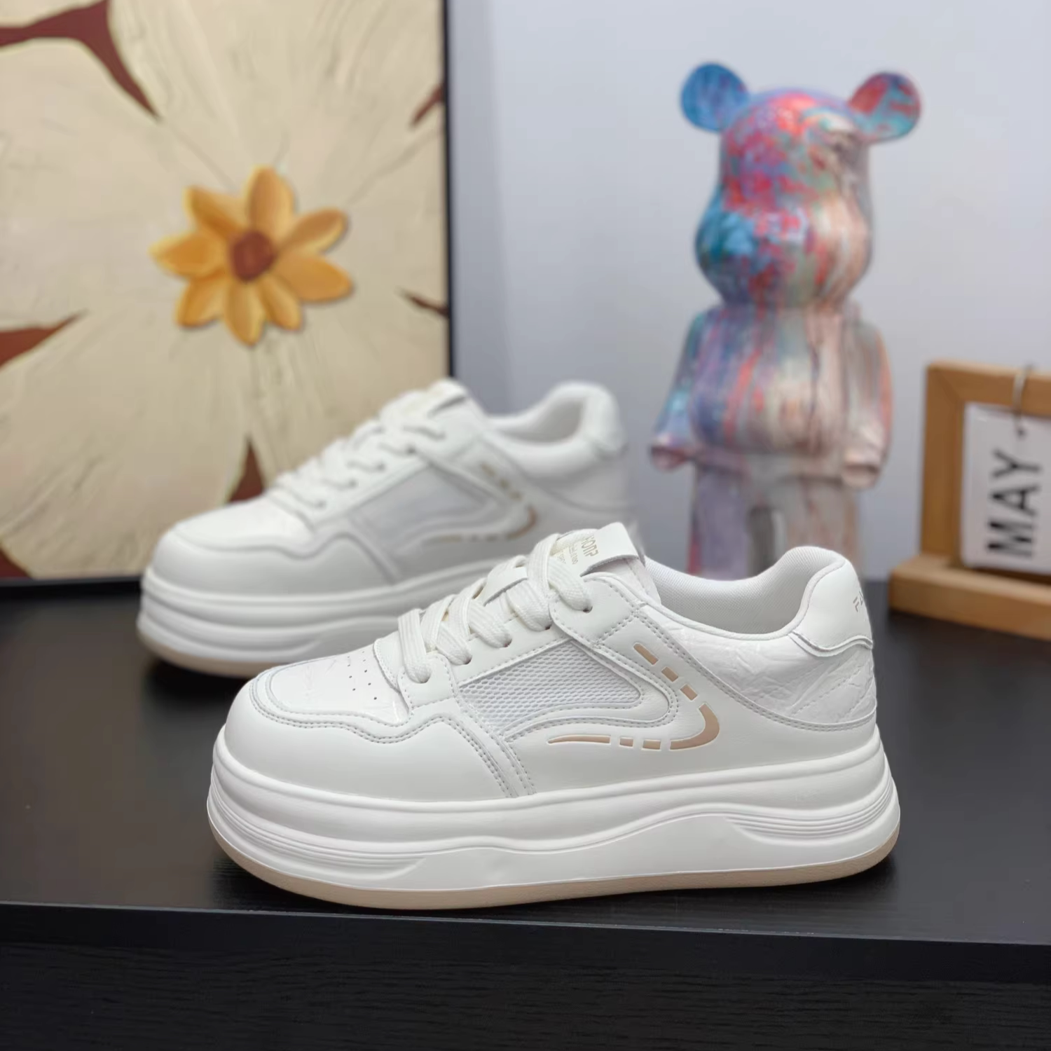 透气网面厚底板鞋女2026春夏新款增高显瘦轻便百搭休闲真皮小白鞋