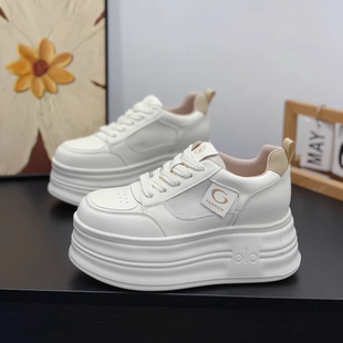 镂空网面真皮小白鞋内增高8CM厚底松糕鞋女2026夏季新款休闲板鞋