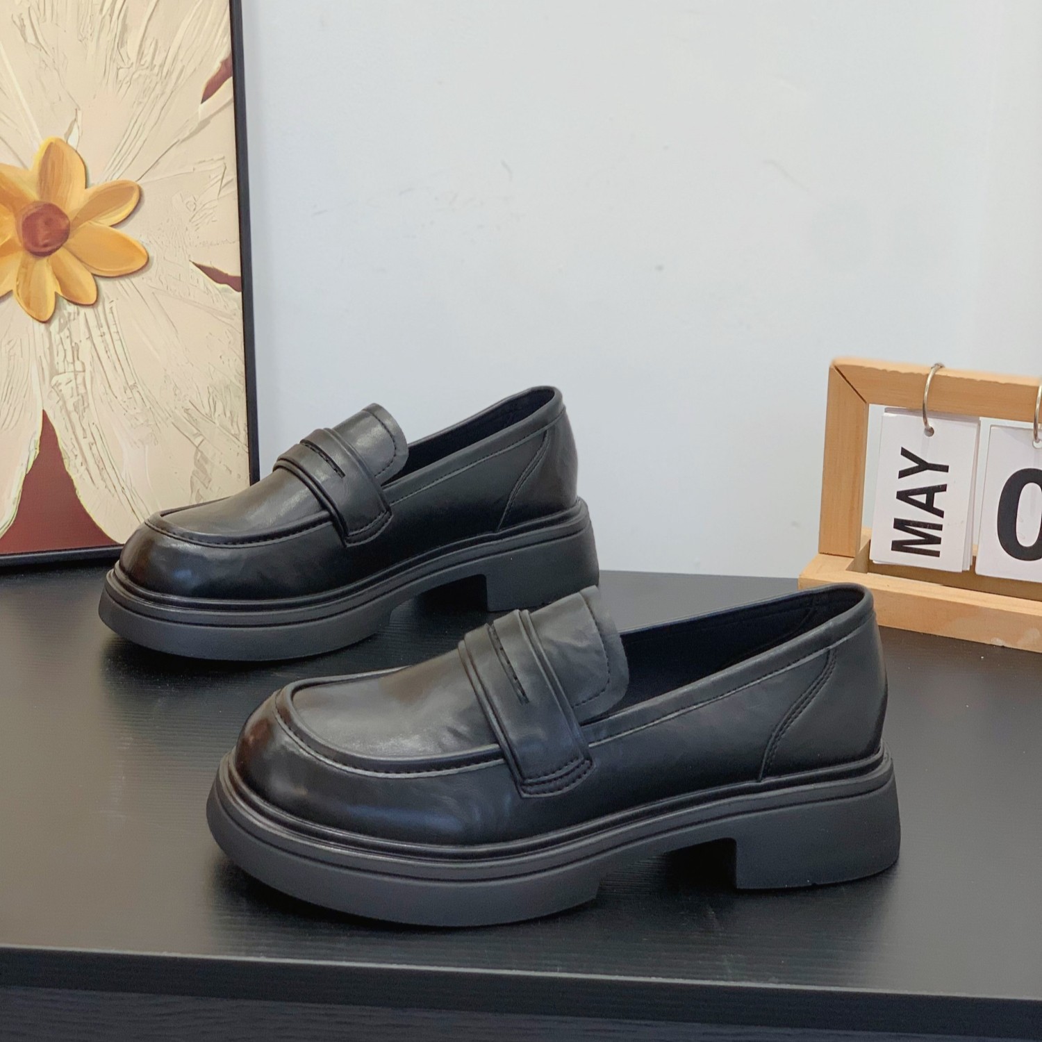 简约高级软面软底显脚小乐福鞋