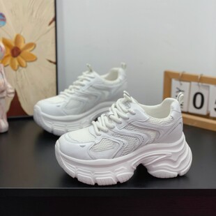 轻便休闲运动鞋 时尚 女2026春夏新款 厚底6CM小个子增高真皮老爹鞋