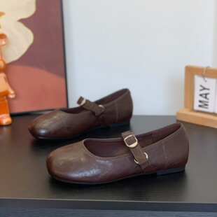 法式圆头玛丽珍鞋女2026春季新款配裙子复古平底两穿软底浅口单鞋