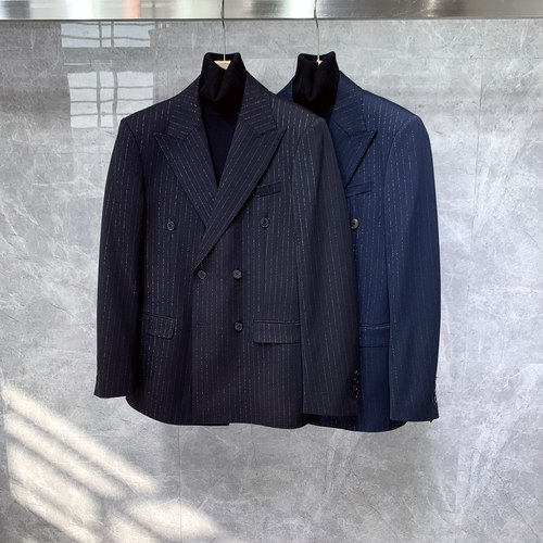 英伦雅痞条纹西装痞帅休闲高级感