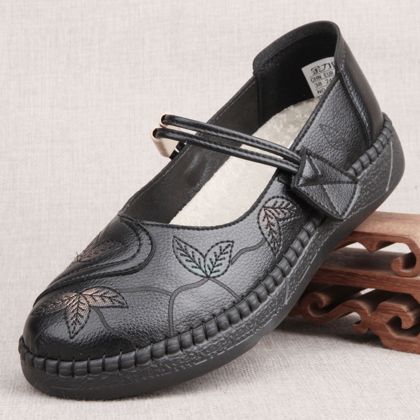 春夏季浅口女单鞋老北京平底妈妈鞋软底舒适中老年休闲鞋魔术贴,女鞋,传统布鞋,淘宝优惠券,粉丝福利购,淘宝优惠卷