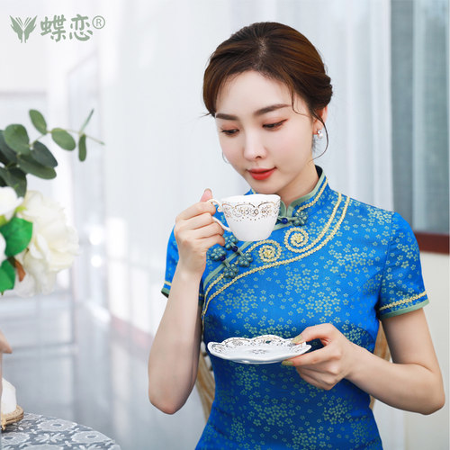蝶恋少女风气质改良丝棉旗袍