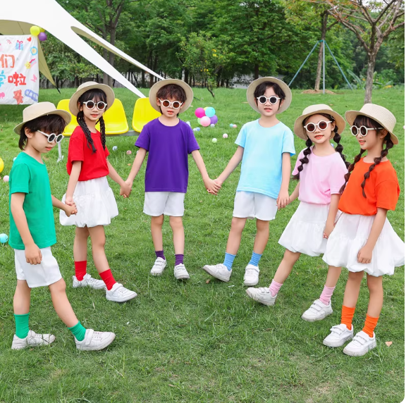 六一儿童演出服糖果色T恤孩子的天空小学生青春活力幼儿园舞蹈服
