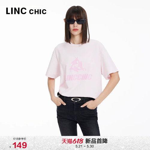 摩登酷感造型圆领大T恤