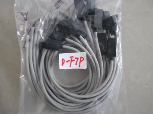 全新原装SMC磁性开关D-F7P D-F7PL 现货