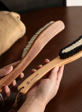 羊绒毛呢大衣刷子西服护理马鬃毛去静电木柄打理养护刷除毛专用刷