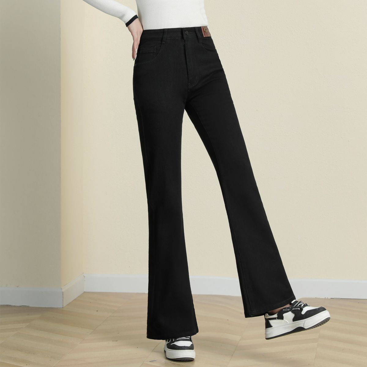 微喇牛仔裤女显瘦高腰喇叭裤秋季新款弹力大码大裤脚长裤子黑色潮