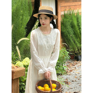 七与珍珠“云上的花园”古典铃兰玫瑰刺绣苎麻天丝文艺古董连衣裙