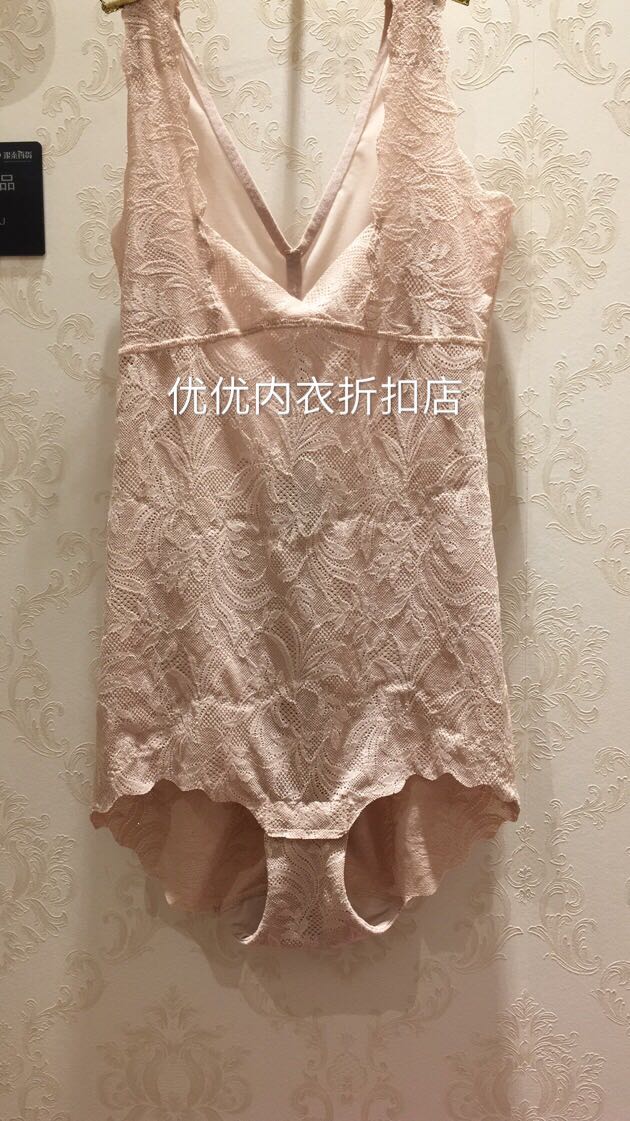 华歌尔专柜正品WL6200 塑身衣连体背心底档开扣中压美体衣 799