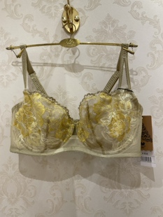 华歌尔女士内衣WB3372 金标超薄性感蕾丝四分之三杯聚拢文胸 858