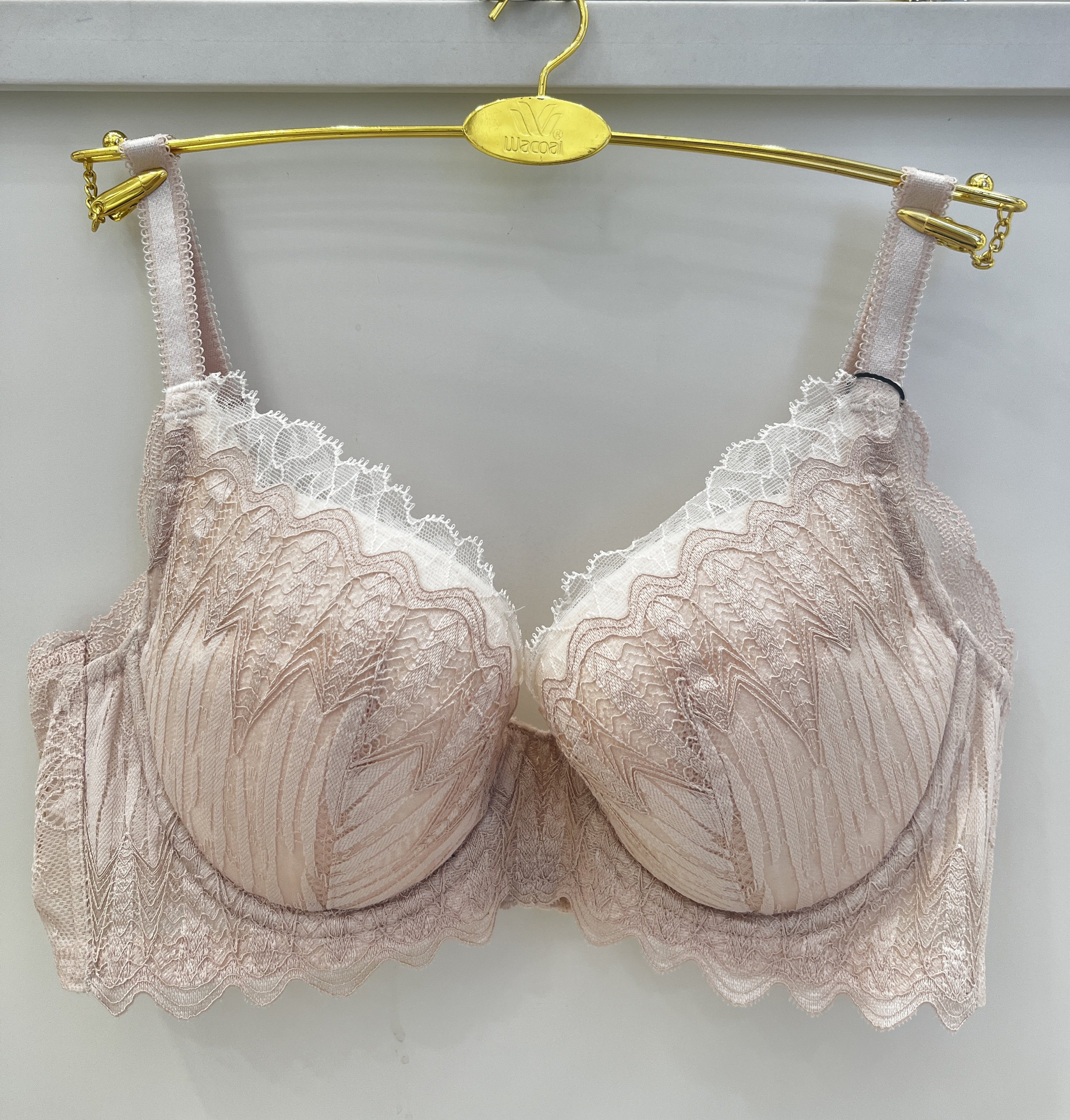 华歌尔新品 WB37E5 铂尔西摩登 新姿抬高聚拢侧收副乳文胸899
