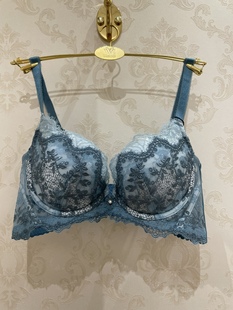 华歌尔女士WB3842powershape薄杯聚拢丰挺稳定包容收副乳文胸 888