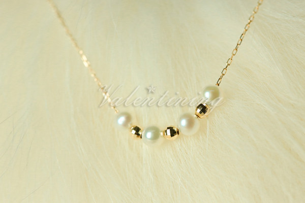 日本制 4mm淡水珍珠4颗亮面金珠镶嵌10K黄/项链