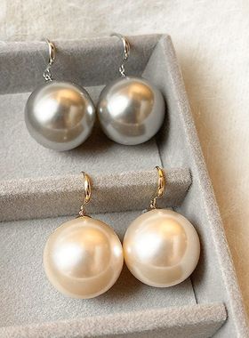 珍珠真多麻灰色珍珠耳饰大轻奢耳钩复古耳环气质时尚法式小众简约