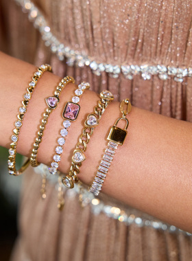 静俏欧美风设计感手链轻奢高级感