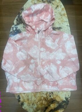 R R佛山店不比喻2026年春夏新款女童青少年轻薄短外套长袖上衣199