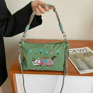 刺繡貓咪手提尼龍布包包女日系休閑外出通勤斜挎包百搭單肩包