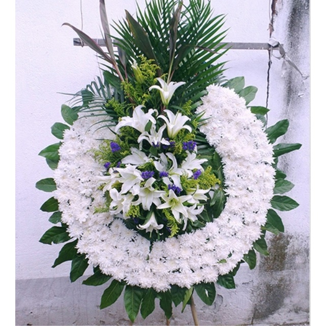 北京朝陽區(qū)常營鳥巢水立方世貿(mào)天階鮮花店清明節(jié)白事花圈花束祭奠