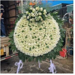 池州贵池区火车站大润发商之都大学城鲜花店配送白事花圈清明节