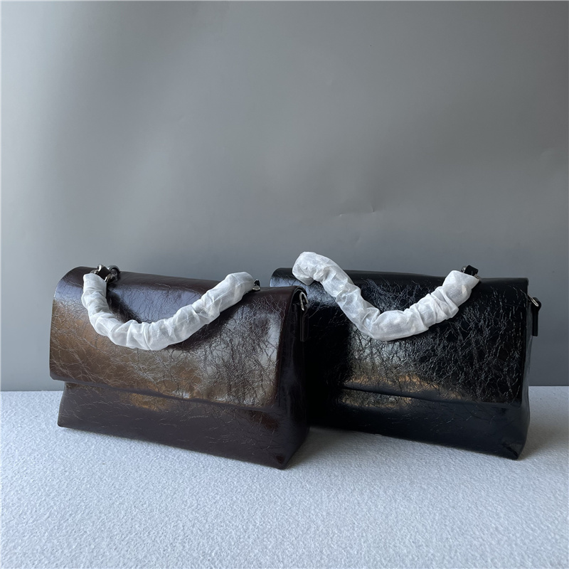 高品质头层油蜡牛皮手提单肩斜挎女包通勤百搭大容量时尚女包