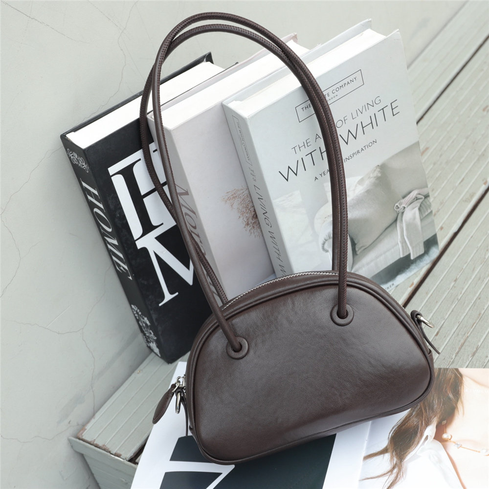 2025年新款头层牛皮手提单肩包时尚简约复古贝壳包通勤腋下包