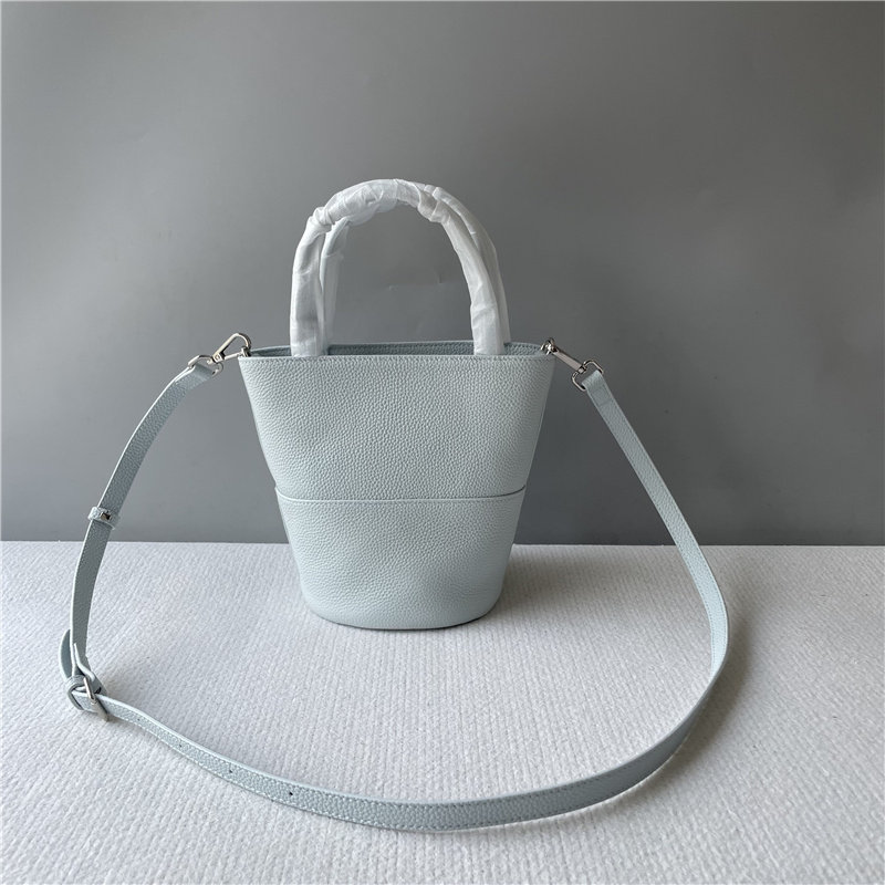 夏季新潮高颜值百搭手提单肩斜挎女包头层牛皮水桶包时尚爆款包包