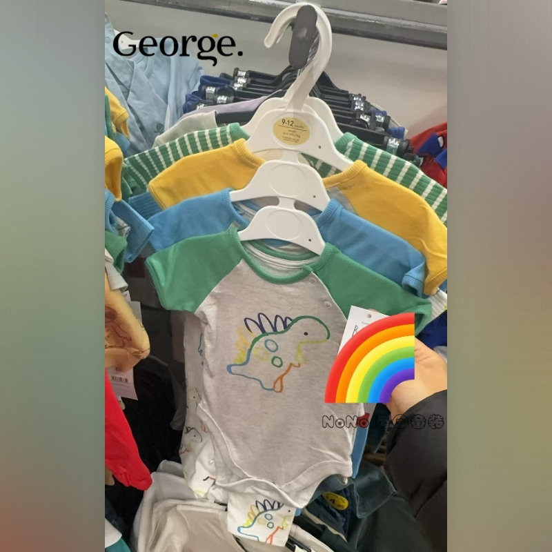 现货英国乔治George婴童灰黄蓝色短袖包屁衣恐龙纯棉插肩1129403