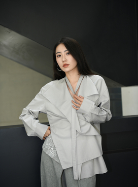 MOUXUER2025秋小众设计感宽松高级感法式V领设计衬衫上衣Shang1