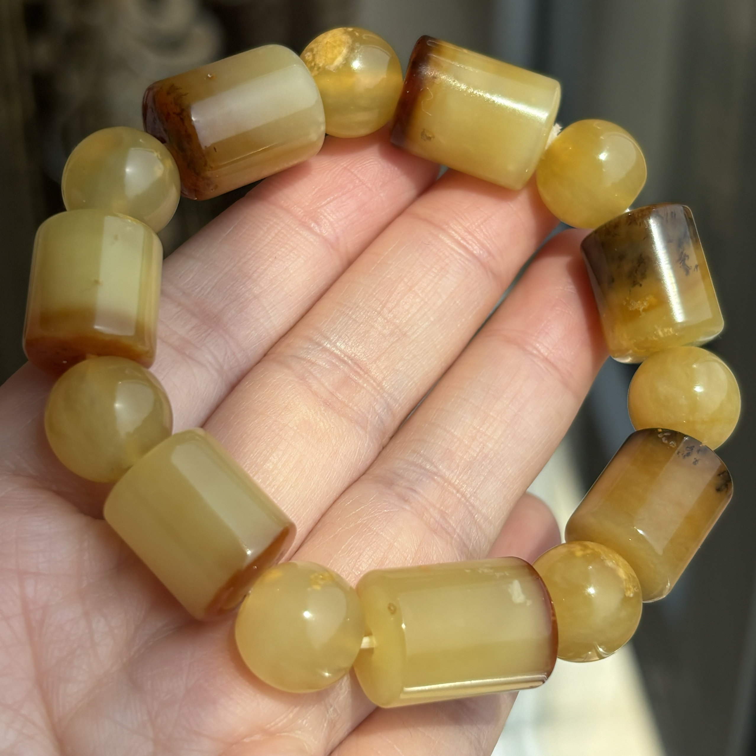 天然岫岩玉辽阳花玉红皮料桶珠油黄手串男女同款手串正品包邮