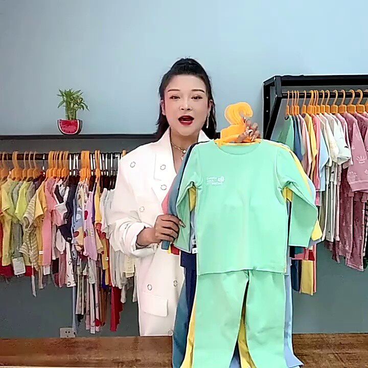 新生婴儿衣服秋冬宝宝德绒保暖内衣套装儿童秋衣秋裤无骨睡衣冬季