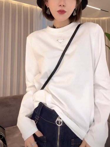 欧货小三角长袖上衣T恤女宽松百搭显瘦中长款纯色大码打底衫潮ins