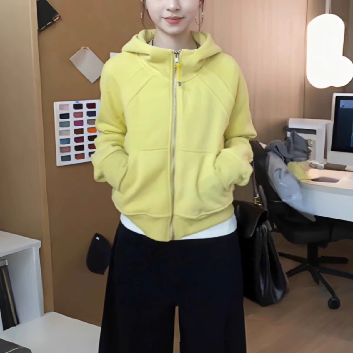 加绒加厚连帽卫衣女2025秋冬新款时尚休闲百百搭运动风外套帽衫